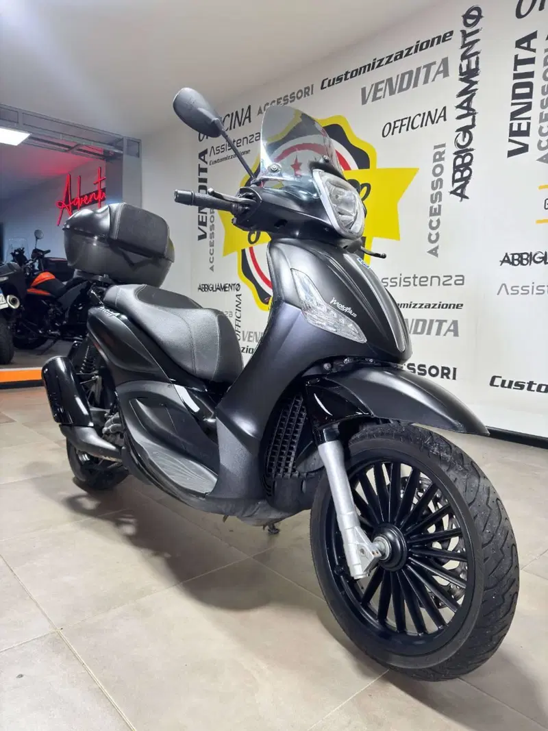 Piaggio Beverly 300 i.e. (2010 - 16) (2)