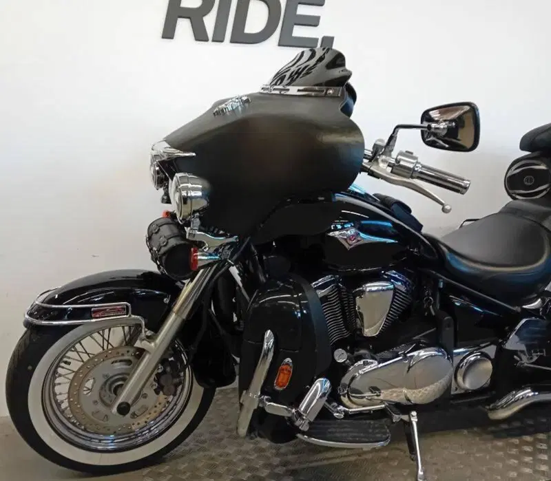 Kawasaki Vulcan VN 900 Custom (2006 - 09) (4)