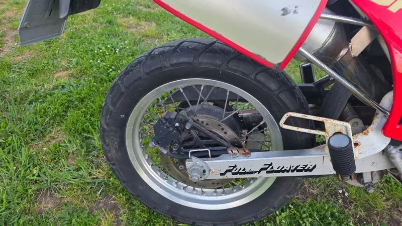Suzuki DR Big 750 SJ (1989)