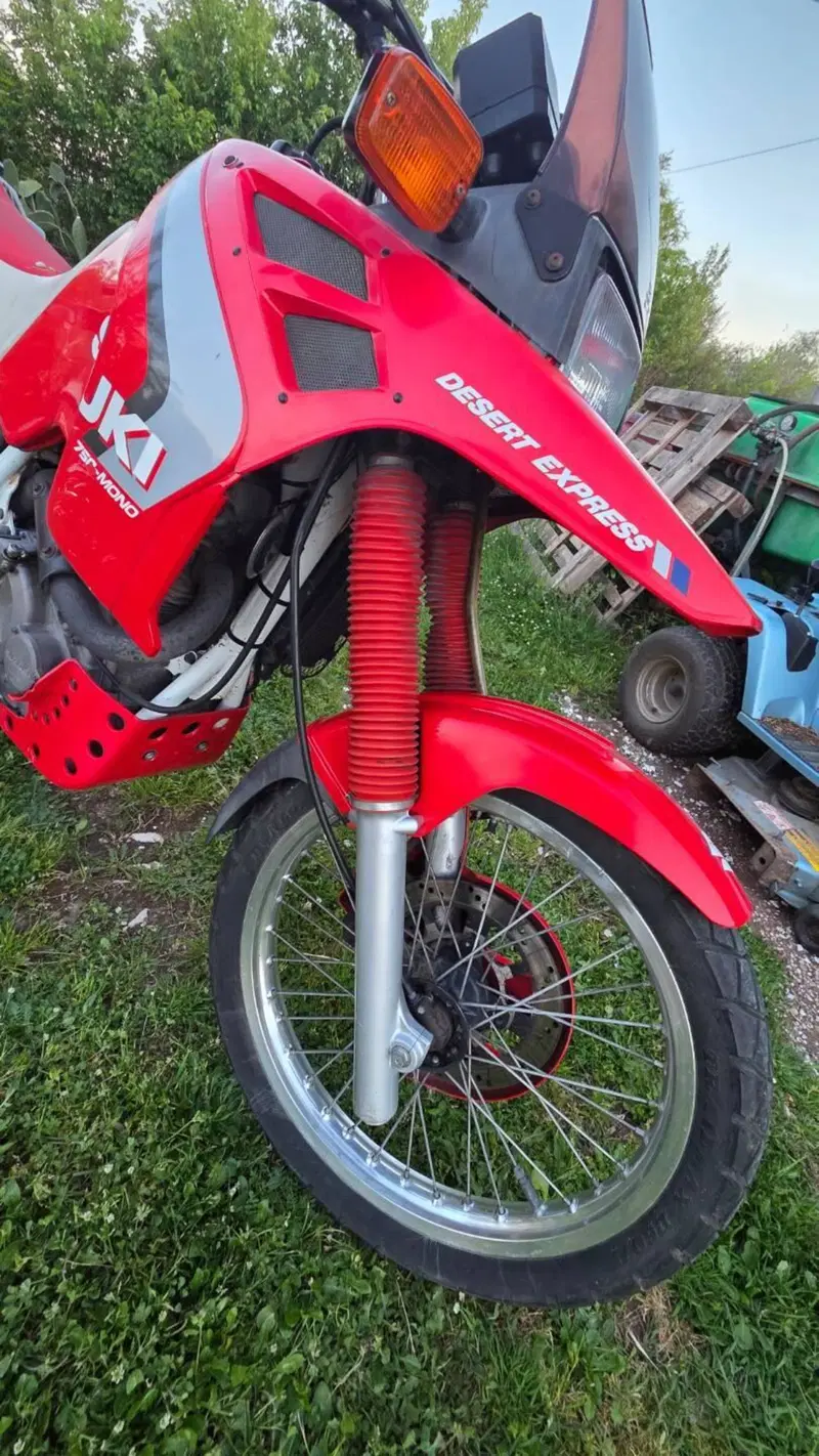 Suzuki DR Big 750 SJ (1989) (2)