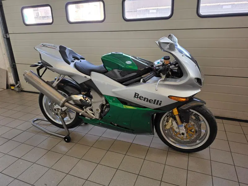 Benelli Tornado 900 Limited Edition (2000 - 05) (2)