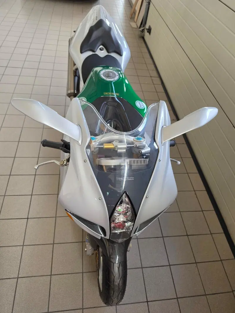 Benelli Tornado 900 Limited Edition (2000 - 05) (13)