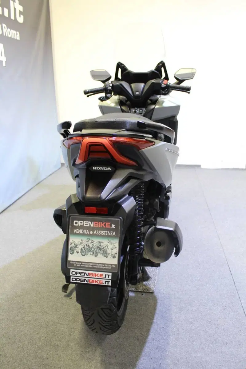 Honda Forza 350 (2022 - 24) (5)