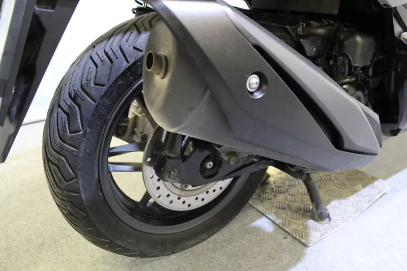 Honda Forza 350 (2022 - 24) (6)