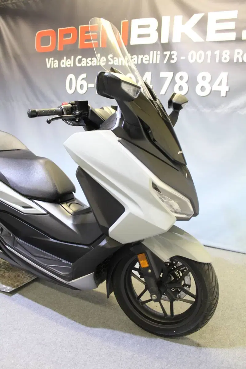 Honda Forza 350 (2022 - 24) (8)