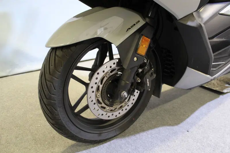 Honda Forza 350 (2022 - 24) (15)
