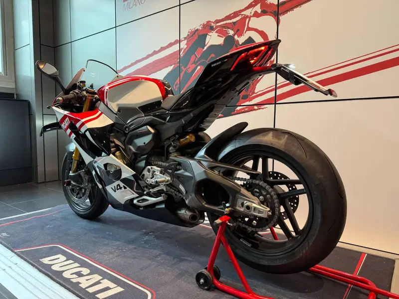 Ducati Panigale V4 Tricolore (2025 - 26) (11)