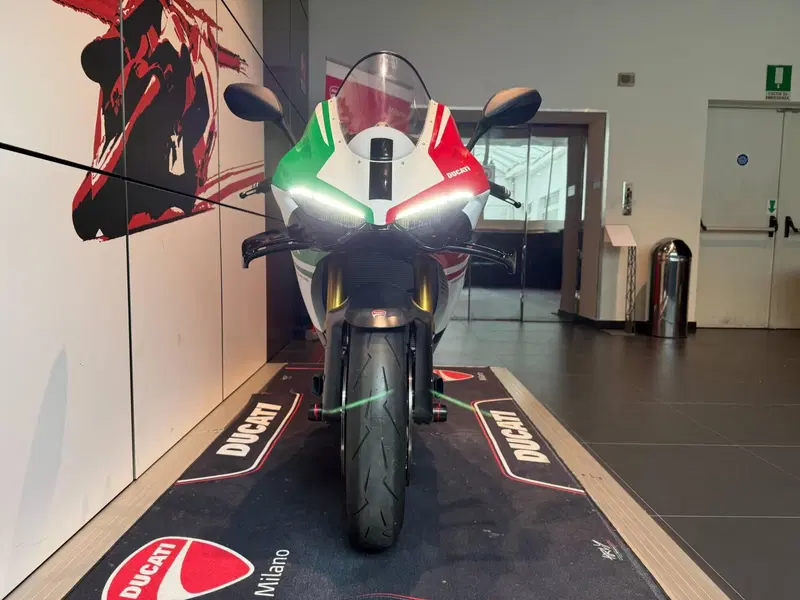 Ducati Panigale V4 Tricolore (2025 - 26) (18)