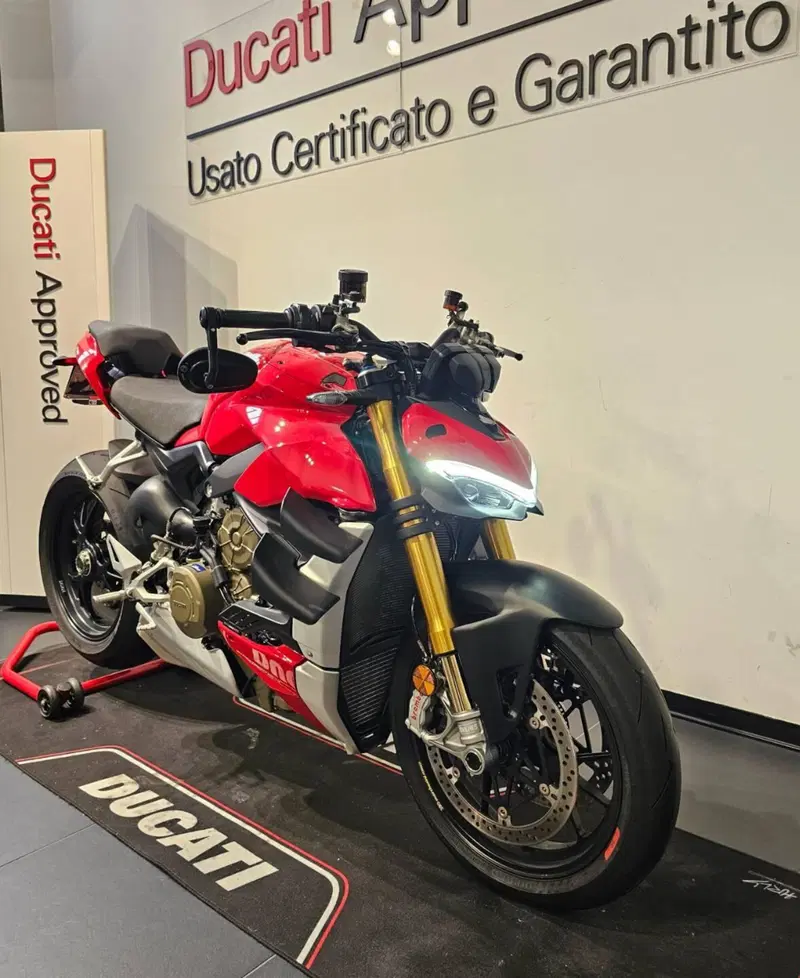Ducati Streetfighter V4 1100 S (2021 - 22) (3)