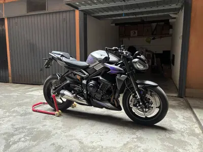 Triumph Street Triple 765 RS (2023 - 26) usata