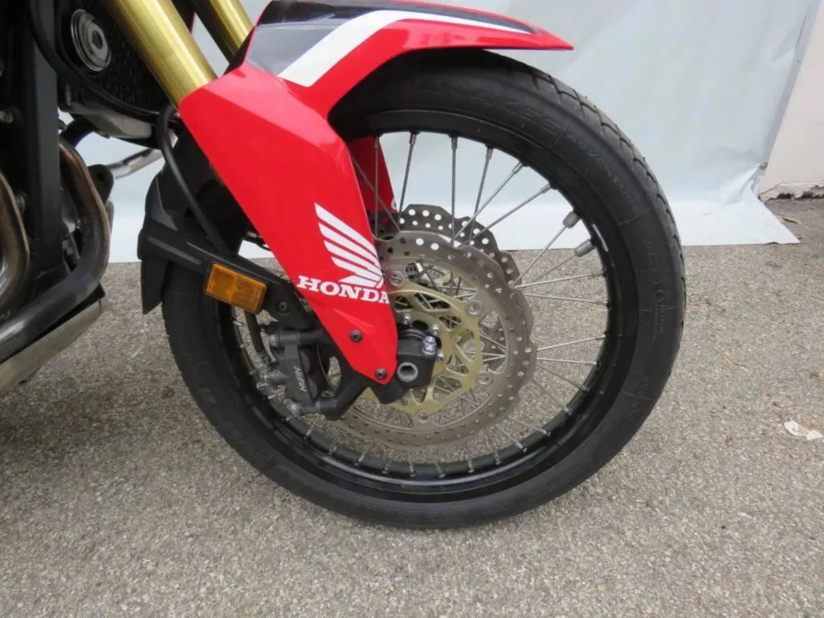 Honda Africa Twin CRF 1000L (2016 - 17) (7)