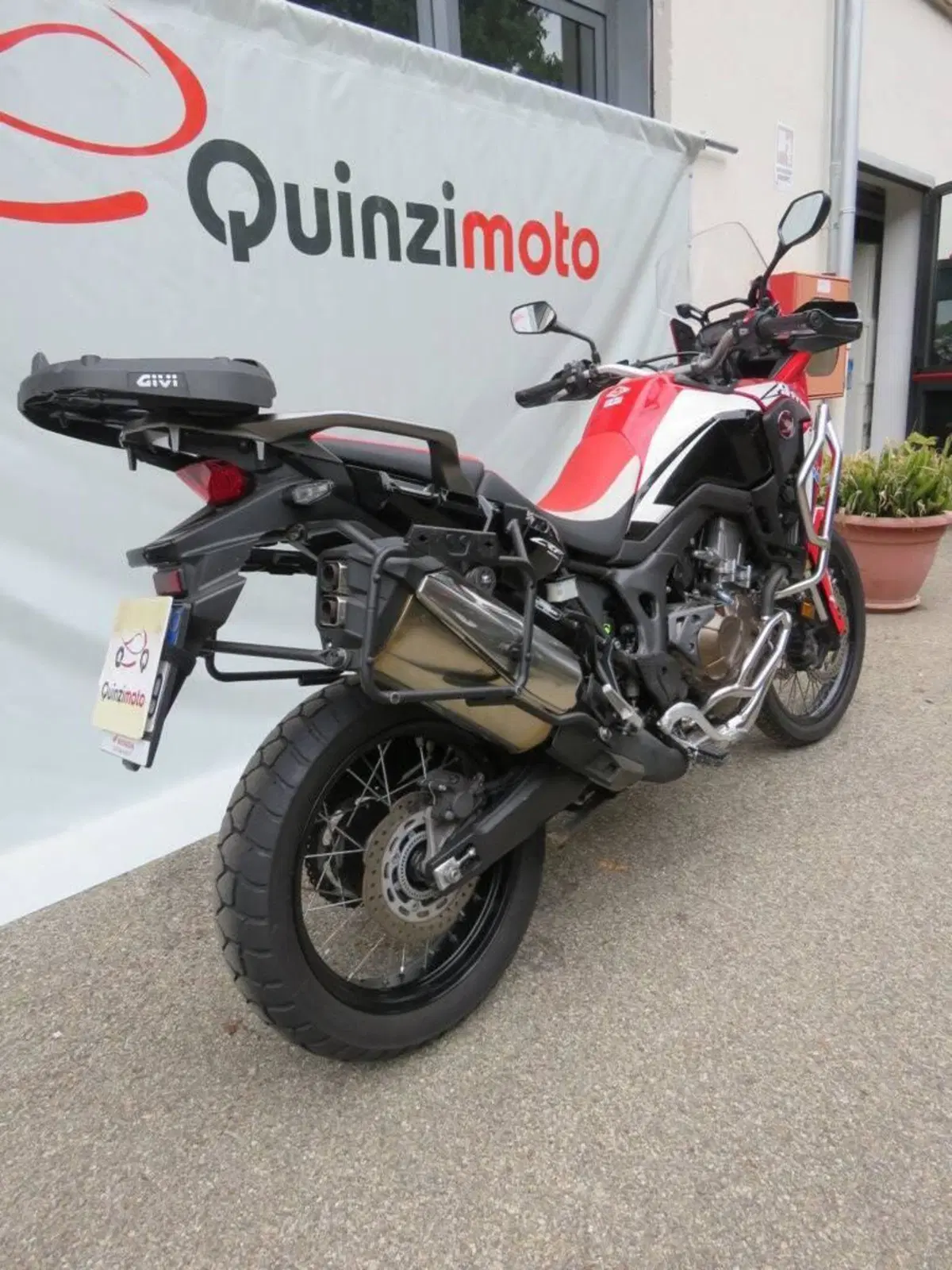 Honda Africa Twin CRF 1000L (2016 - 17) (10)