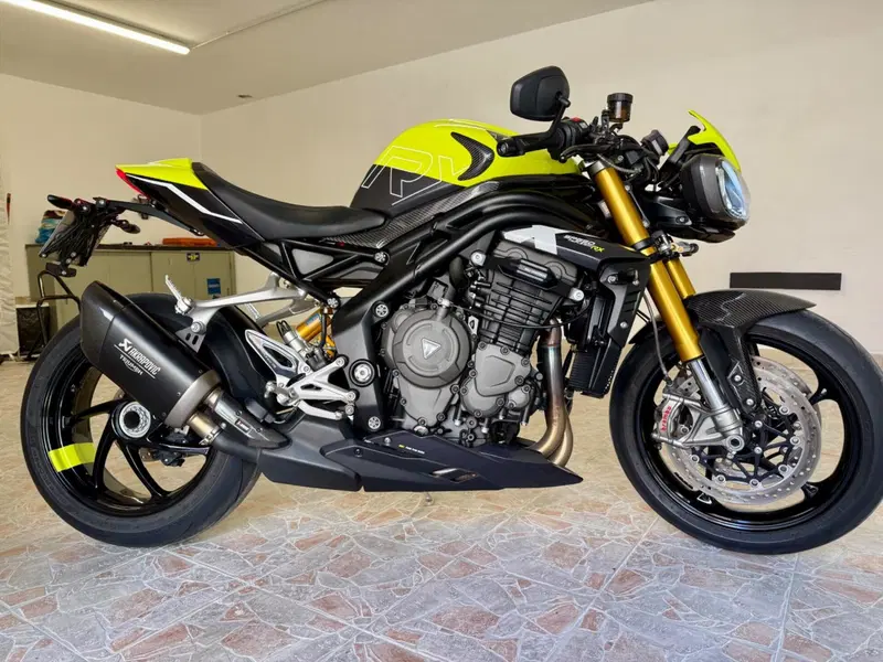 Triumph Speed Triple 1200 RX (2025 - 26)