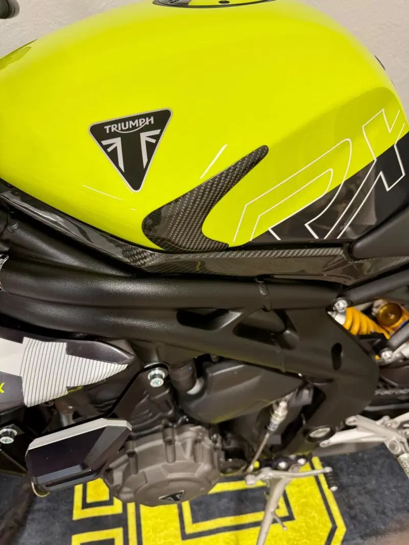 Triumph Speed Triple 1200 RX (2025 - 26) (4)