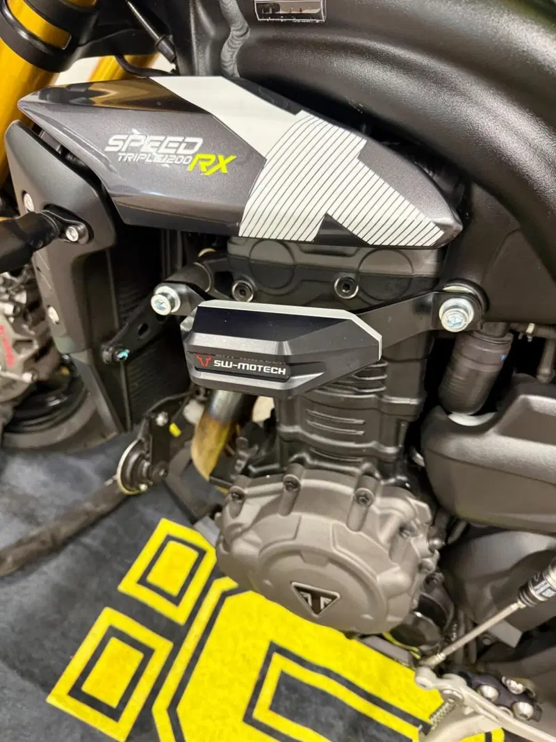 Triumph Speed Triple 1200 RX (2025 - 26) (5)