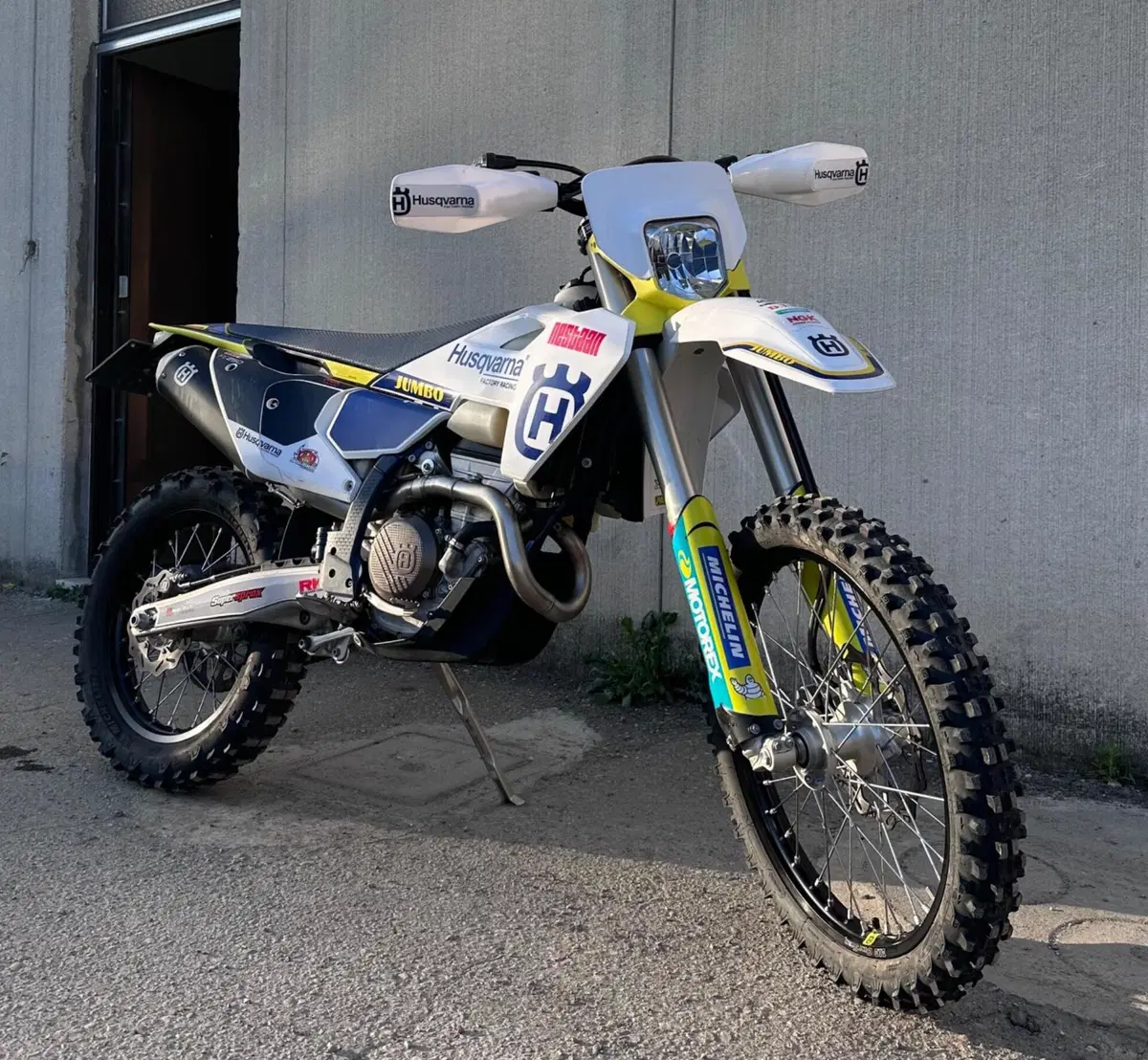 Husqvarna FE 250 (2025)
