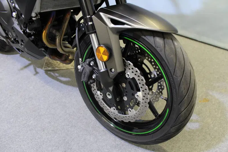 Kawasaki Versys 650 (2025 - 26) (7)
