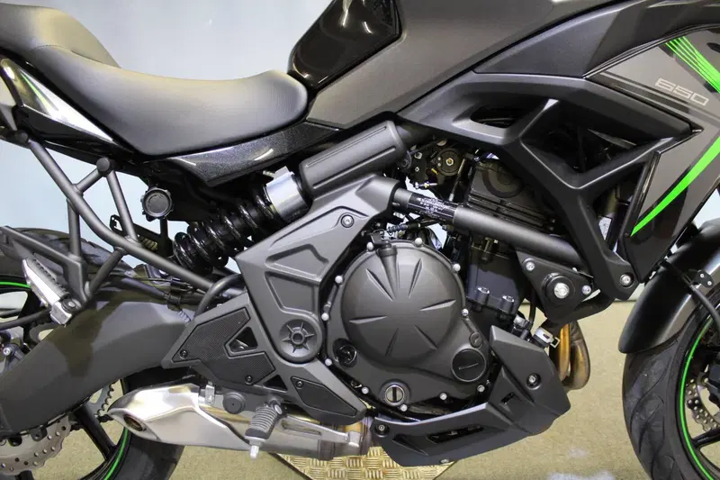 Kawasaki Versys 650 (2025 - 26) (9)