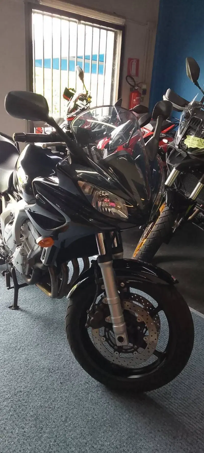 Yamaha FZ6 Fazer (2004 - 07) (8)