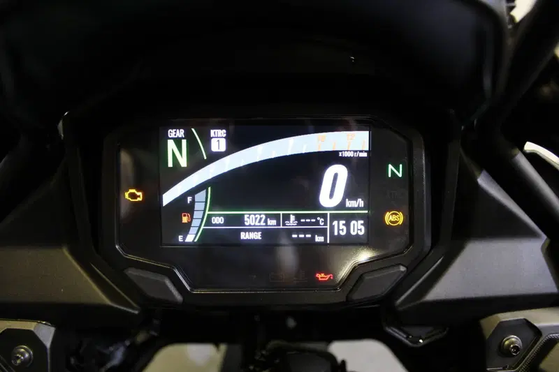 Kawasaki Versys 650 (2025 - 26) (3)
