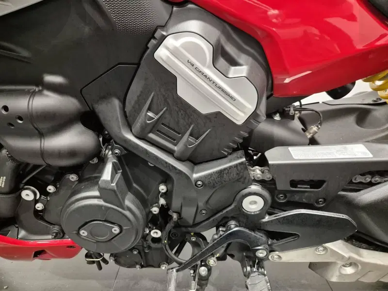 Ducati Diavel V4 (2023 - 26) (9)