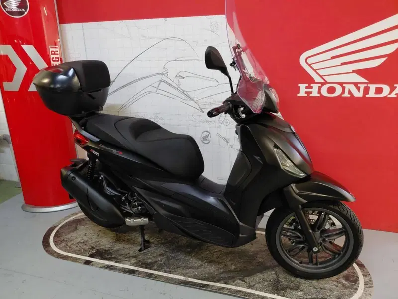 Piaggio Beverly 300 S ABS-ASR (2021 - 25) (6)