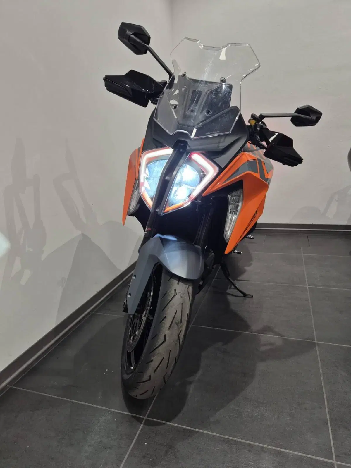 KTM 1290 Super Duke GT (2022 - 25) (7)