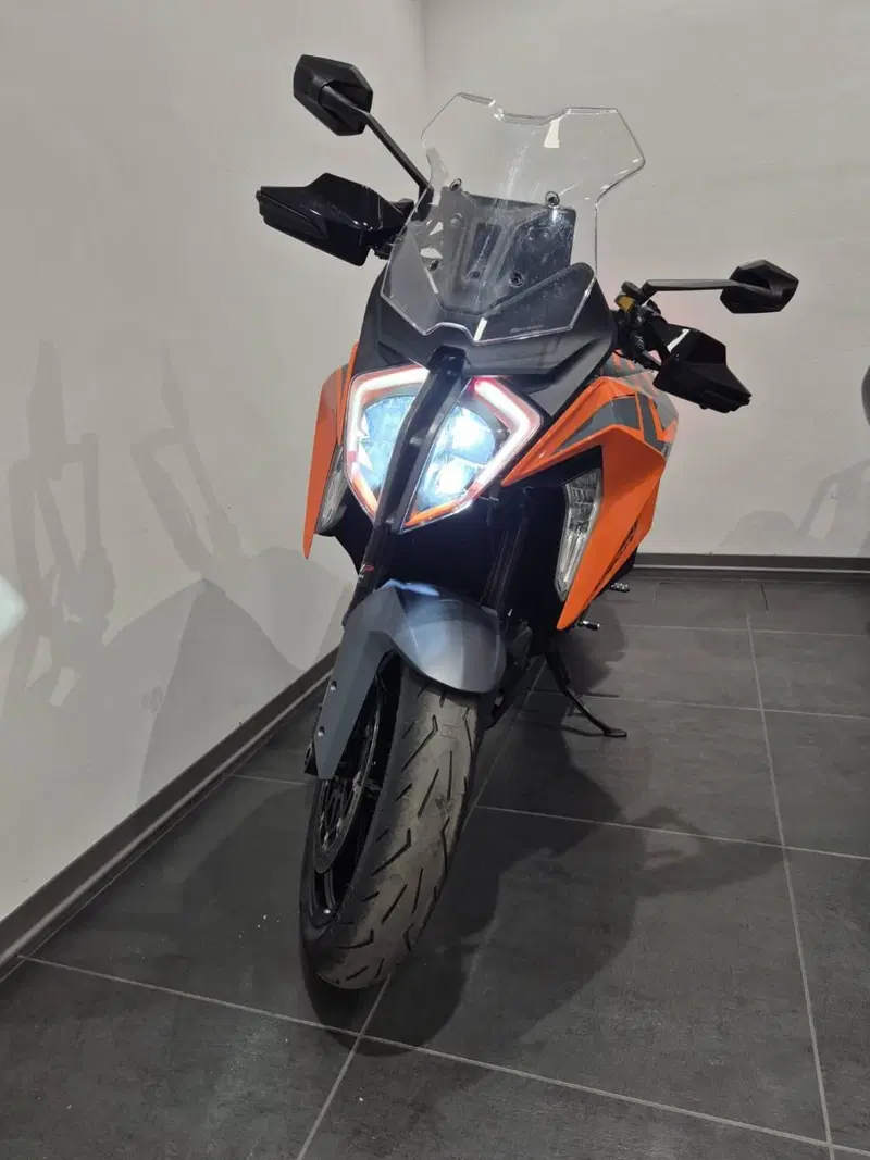 KTM 1290 Super Duke GT (2022 - 25) (7)
