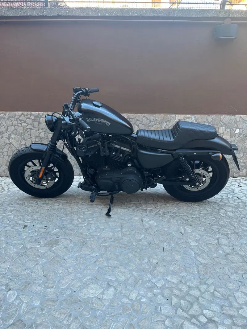 Harley-Davidson 883 Iron (2012 - 14) - XL 883N