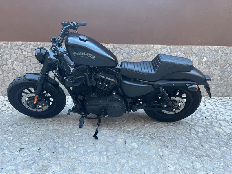 Harley-Davidson 883 Iron (2012 - 14) - XL 883N (3)