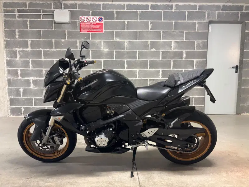 Kawasaki Z 1000 (2007 - 09) (3)