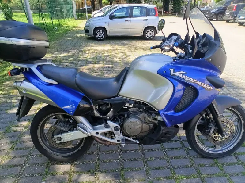 Honda Varadero 1000 (1999 - 02) (2)