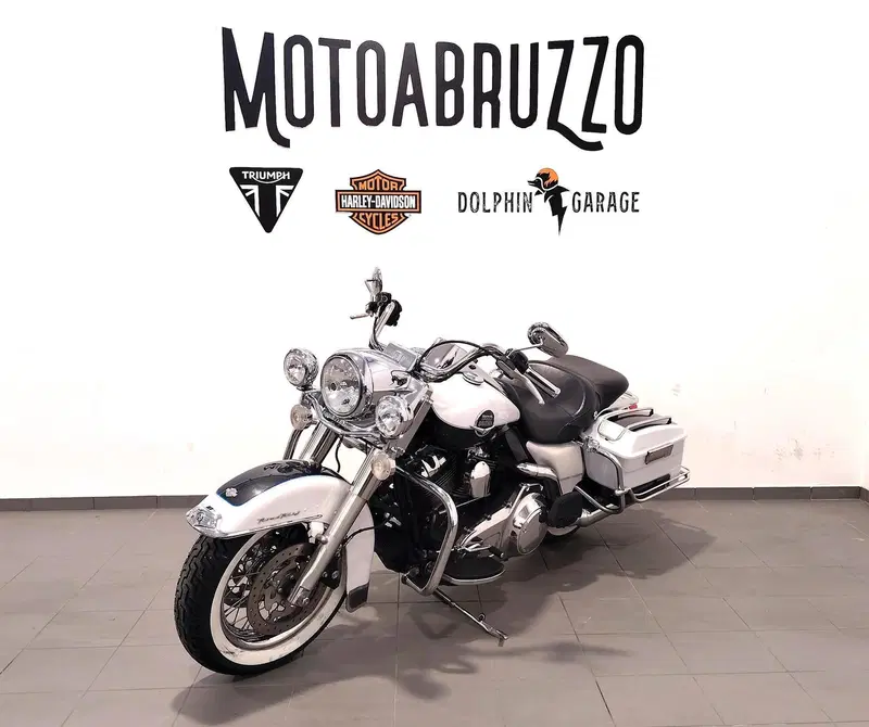 Harley-Davidson 1584 Road King Classic (2007 - 11) - FLHRCI (6)