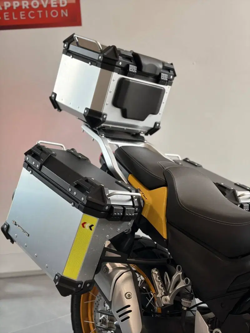 QJ Motor SVT 650 X (2024) (3)