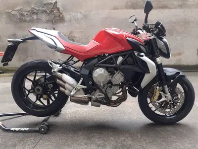 MV Agusta Brutale 675 (2011 - 15) usata
