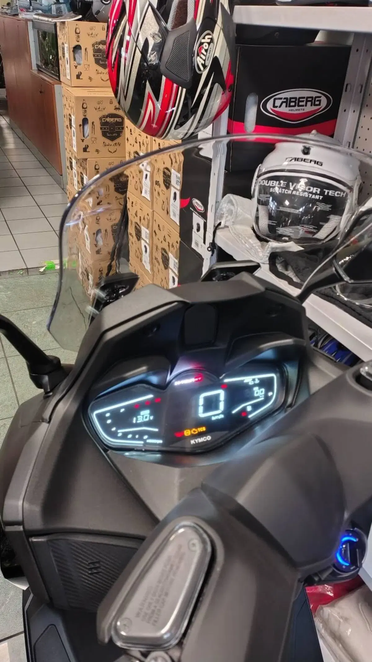 Kymco X-Town 250ST (2026) (2)