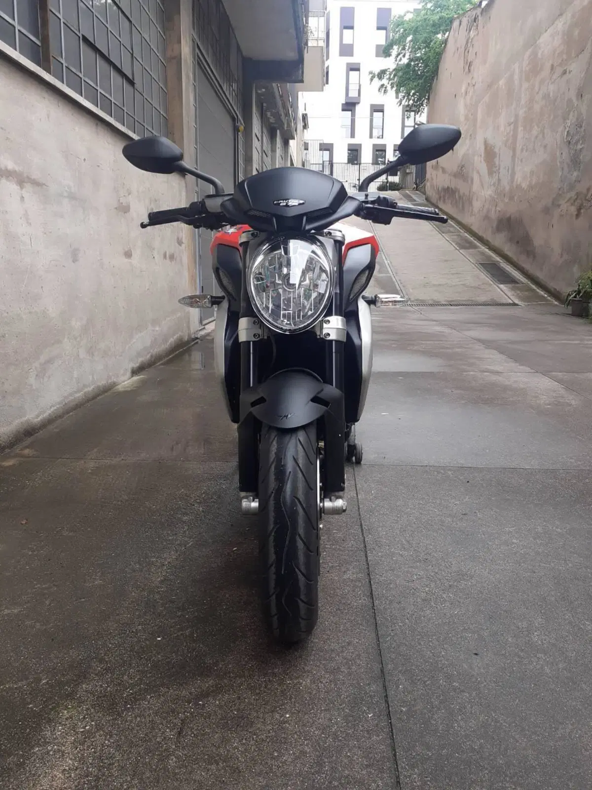 MV Agusta Brutale 675 (2011 - 15) (7)
