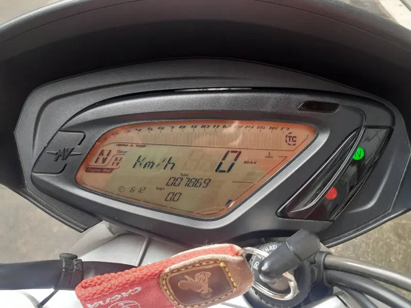 MV Agusta Brutale 675 (2011 - 15) (8)