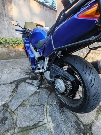 Honda VFR 800 (1998 - 01) usata