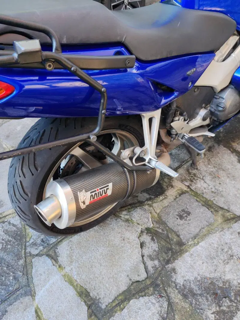 Honda VFR 800 (1998 - 01) (10)