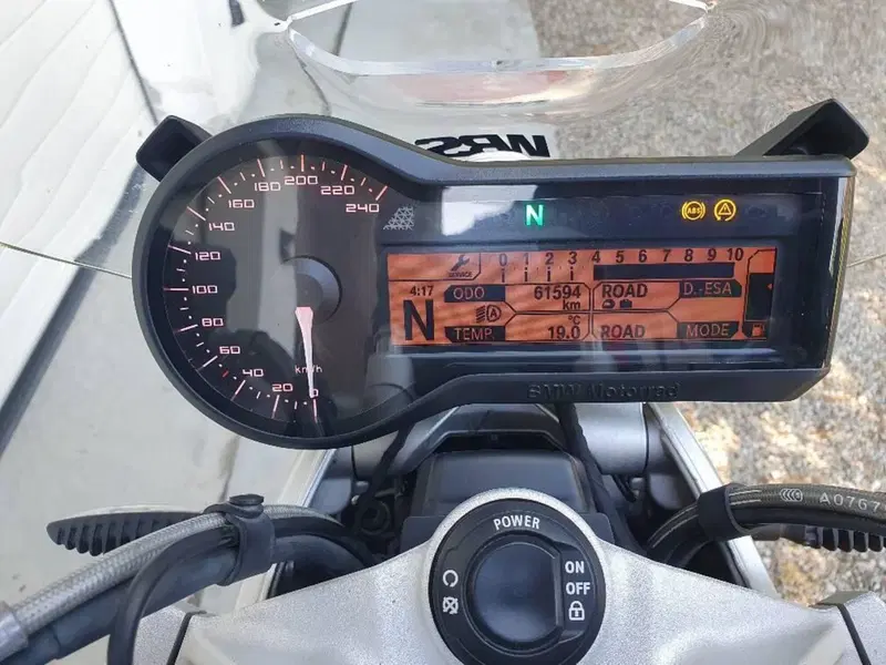 Bmw R 1200 R (2015 - 16) (4)