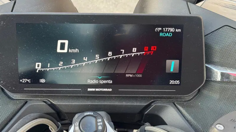 Bmw R 1250 RT (2021 - 25) (3)