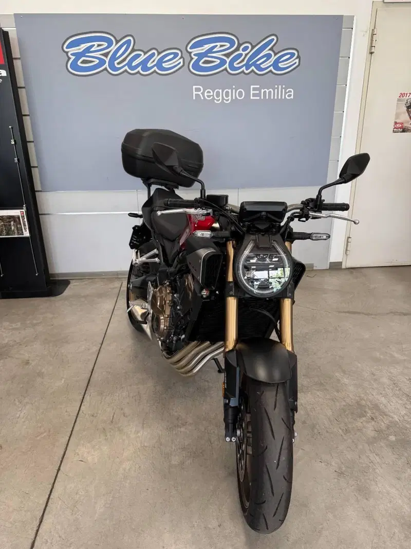 Honda CB 650 R (2024 - 25) (3)