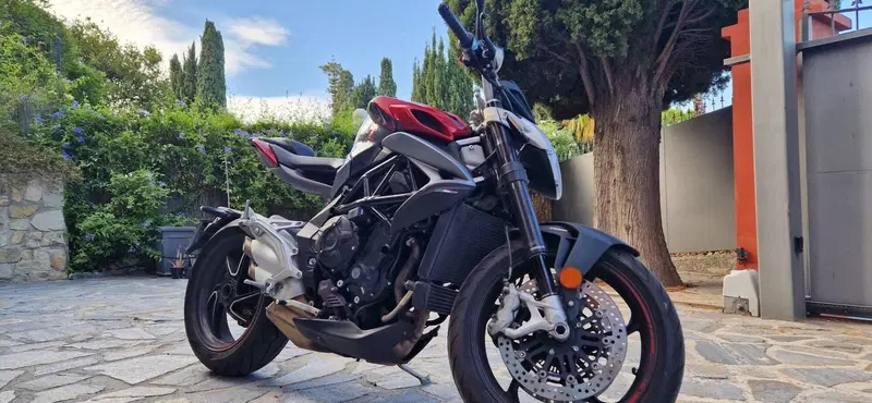 MV Agusta Brutale 800 RR (2017 - 20) (9)