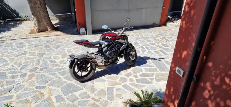 MV Agusta Brutale 800 RR (2017 - 20) (10)