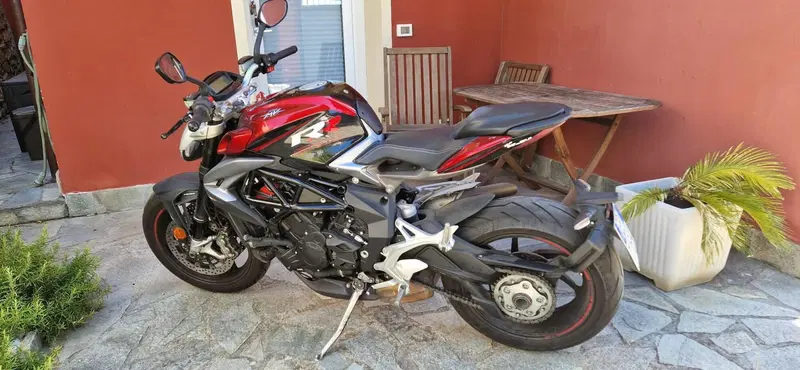 MV Agusta Brutale 800 RR (2017 - 20) (12)