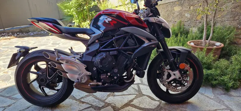 MV Agusta Brutale 800 RR (2017 - 20) (13)