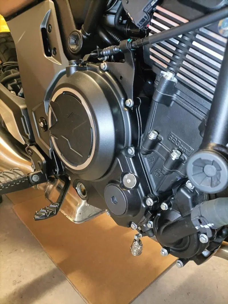 CFMOTO 700CL-X Heritage (2021 - 26) (5)
