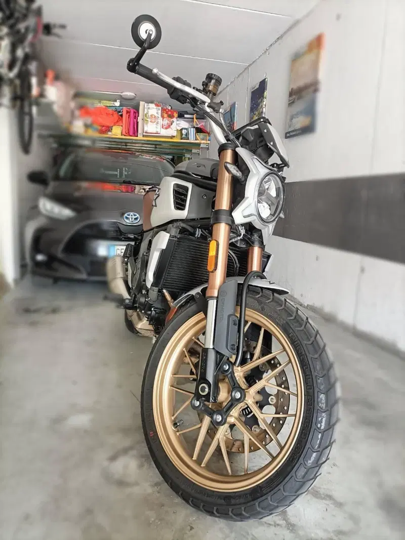 CFMOTO 700CL-X Heritage (2021 - 26) (3)