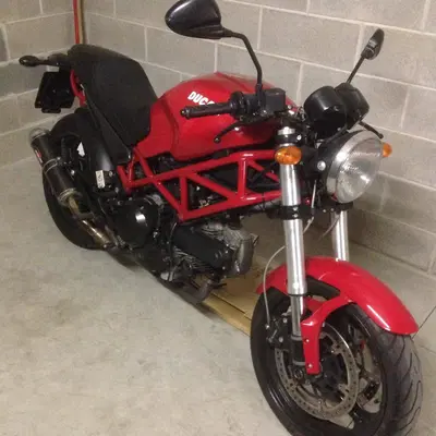 Ducati Monster 695 (2006 - 08) usata